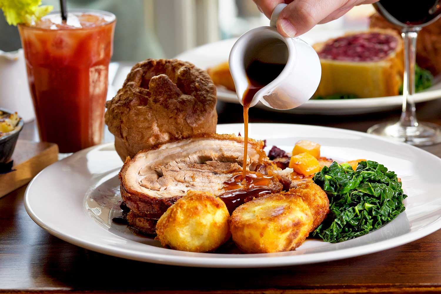 Best Pubs for Sunday Roast in North London